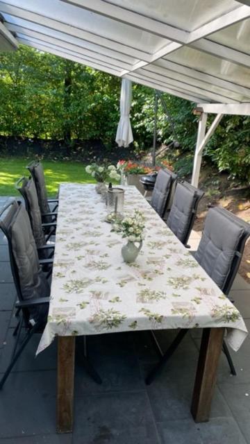 Vakantiewoning Dinkelhofje Met Gratis Linnen เดเนกัมป์ ภายนอก รูปภาพ